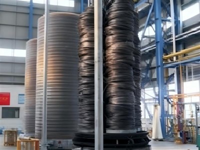 Forn de recuit tipus campana per a bobines de filferro