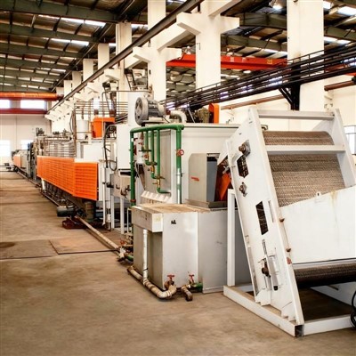 Forn de tractament tèrmic continu de la corretja de malla